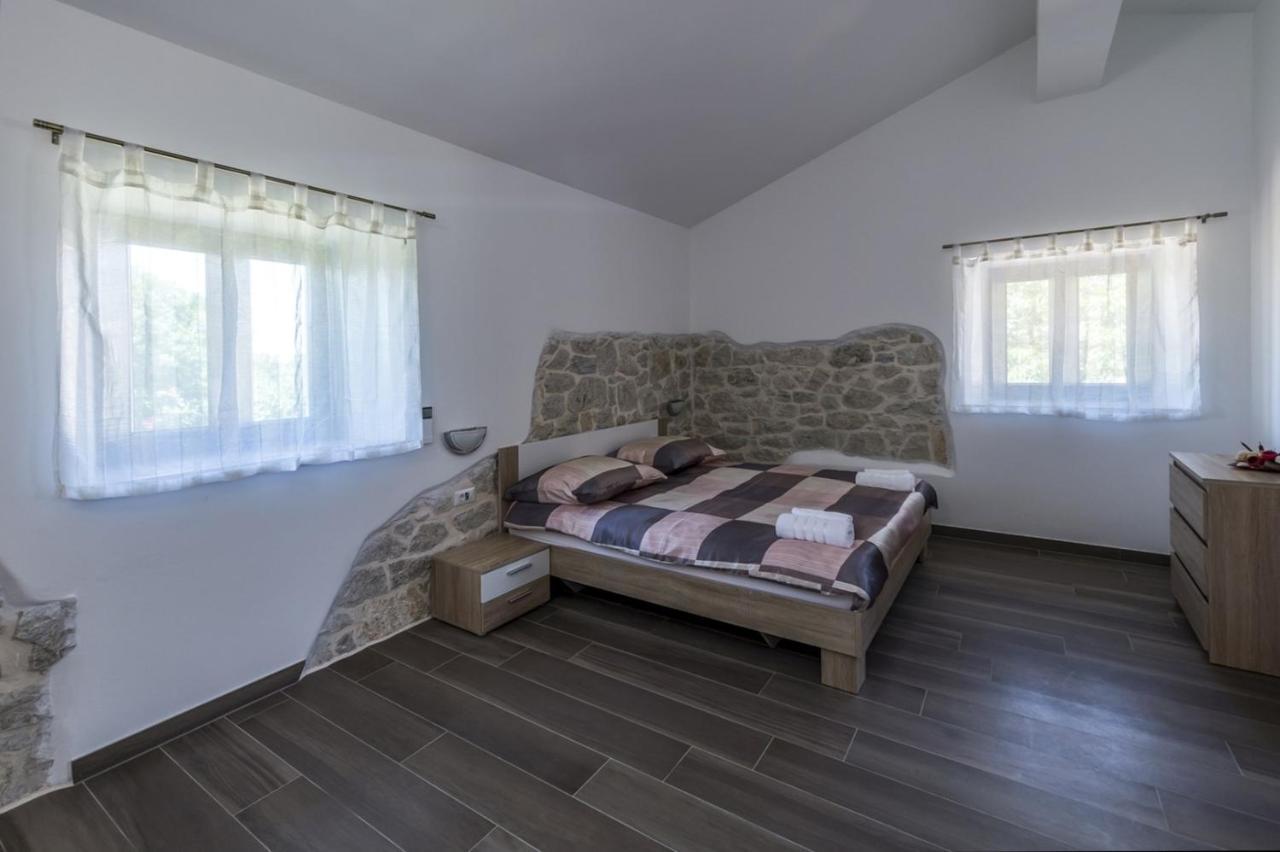 Spacious Four-Bedroom Villa Marija Klostar Eksteriør bilde