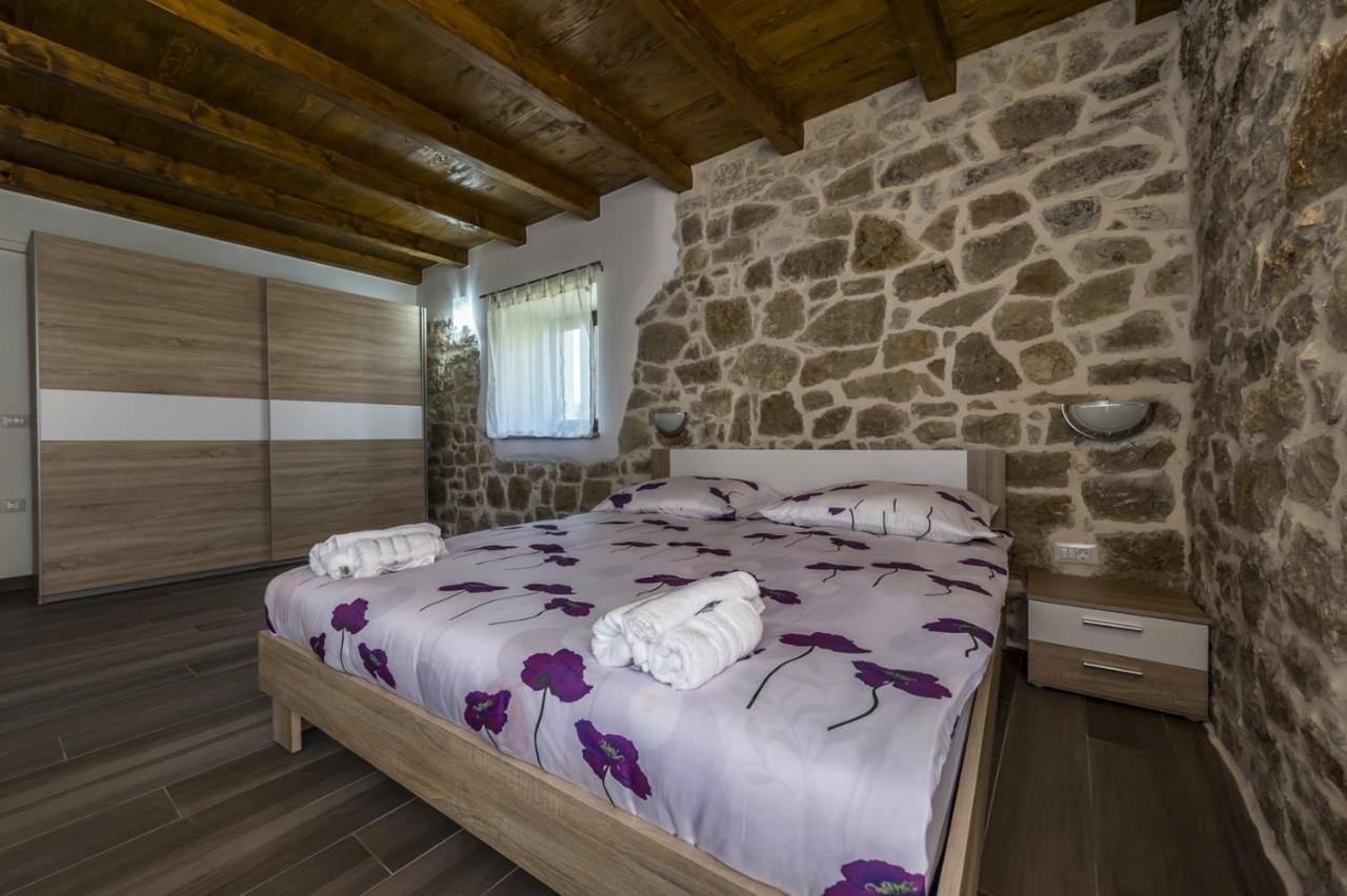 Spacious Four-Bedroom Villa Marija Klostar Eksteriør bilde