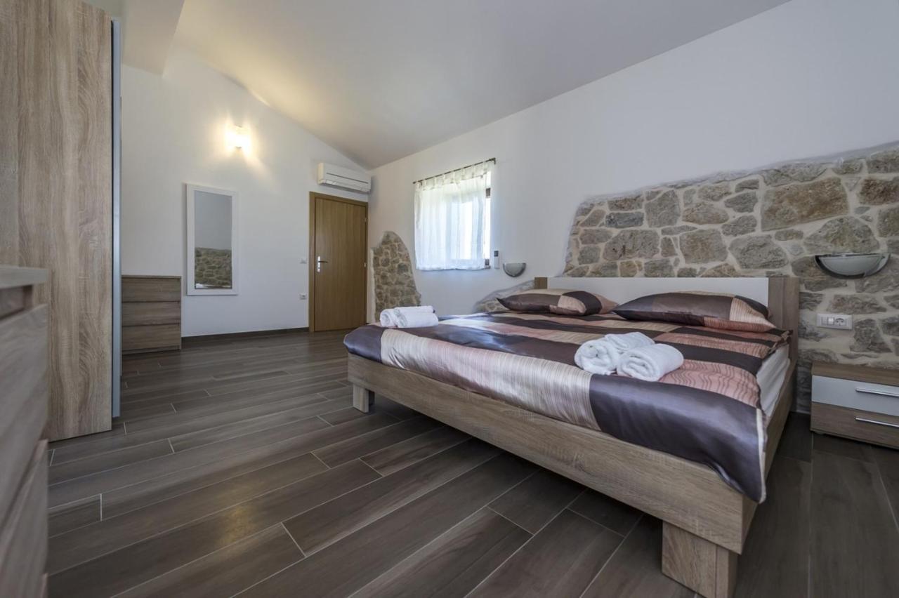 Spacious Four-Bedroom Villa Marija Klostar Eksteriør bilde