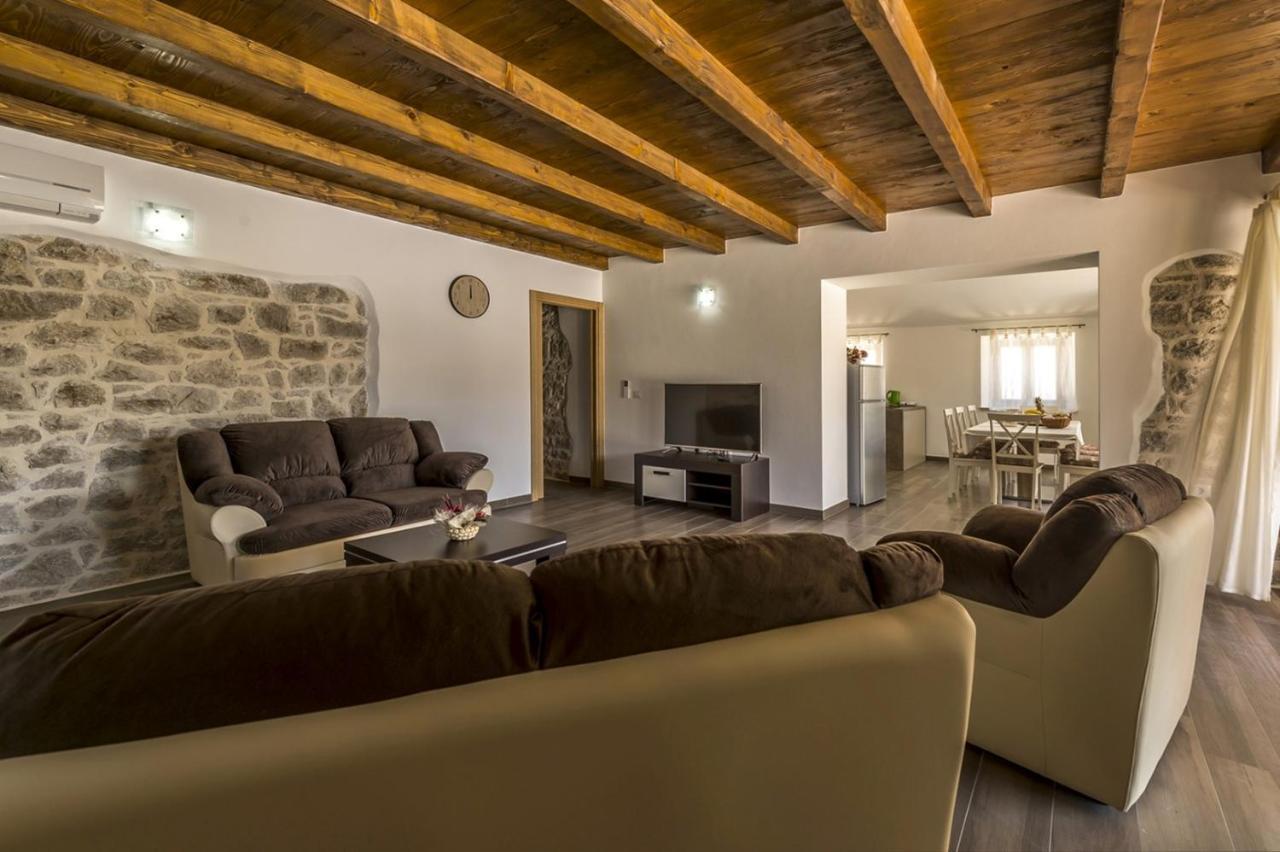 Spacious Four-Bedroom Villa Marija Klostar Eksteriør bilde